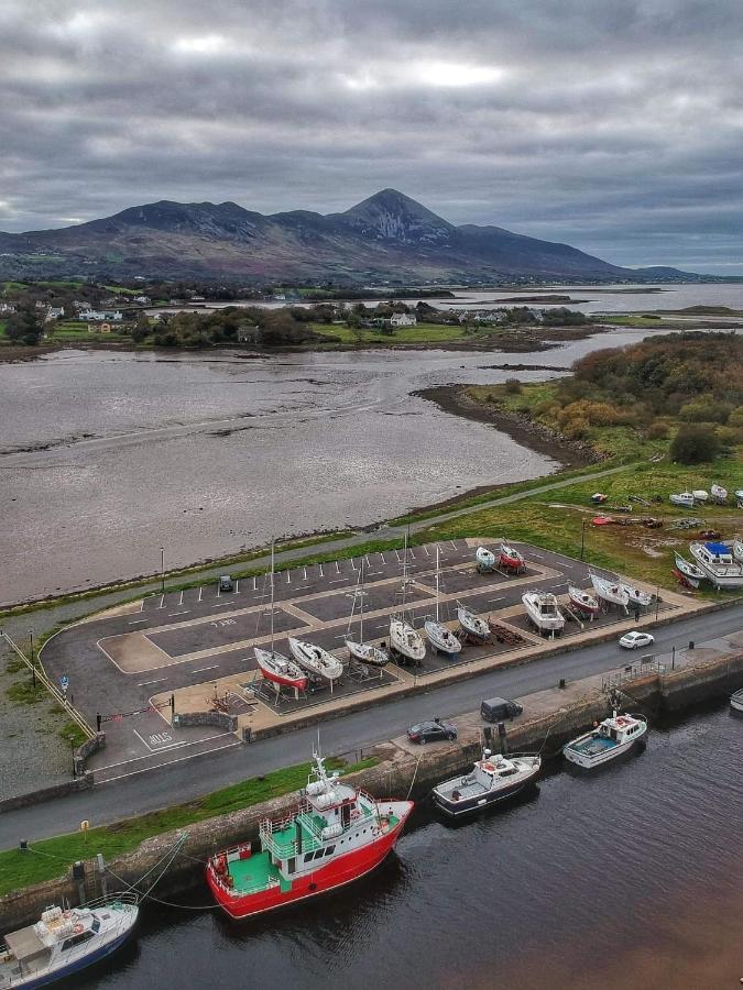 The Waterside Apartment 112 Harbour Mills Westport Bagian luar foto
