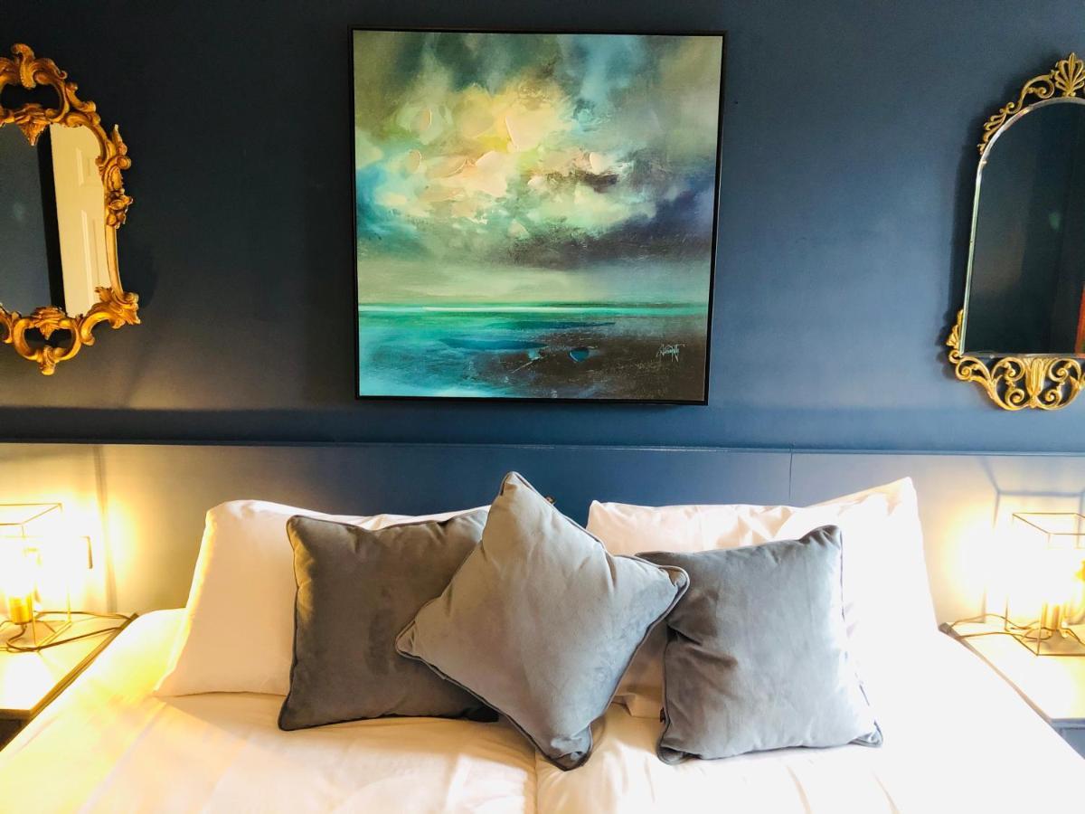 The Waterside Apartment 112 Harbour Mills Westport Bagian luar foto