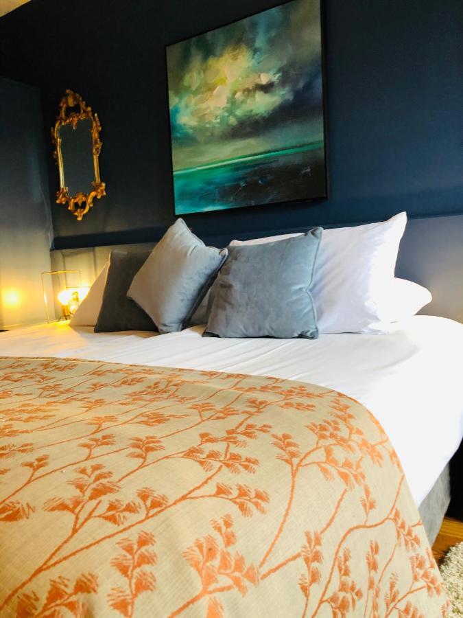 The Waterside Apartment 112 Harbour Mills Westport Bagian luar foto
